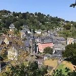 Neu - Brachfeld - Penthouse Und Ferienwohnung, Tor Zum Nationalpark Eifel