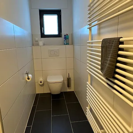Neu - Brachfeld - Penthouse Und Ferienwohnung, Tor Zum Nationalpark Eifel *