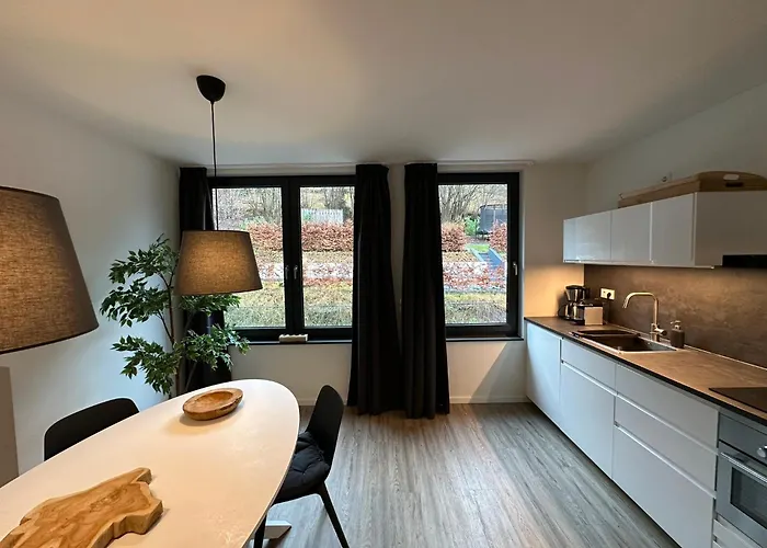 Neu - Brachfeld - Penthouse Und Ferienwohnung, Tor Zum Nationalpark Eifel *